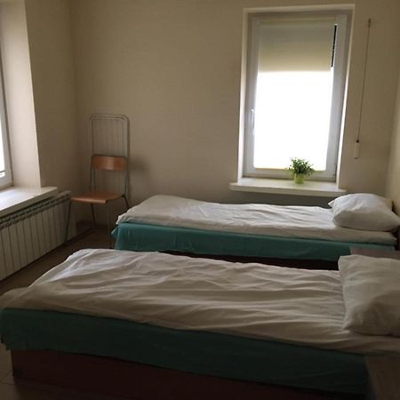 Noclegi Pracownicze Zielonka  Extérieur photo